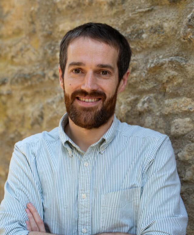 headshot of Rob Weatherup