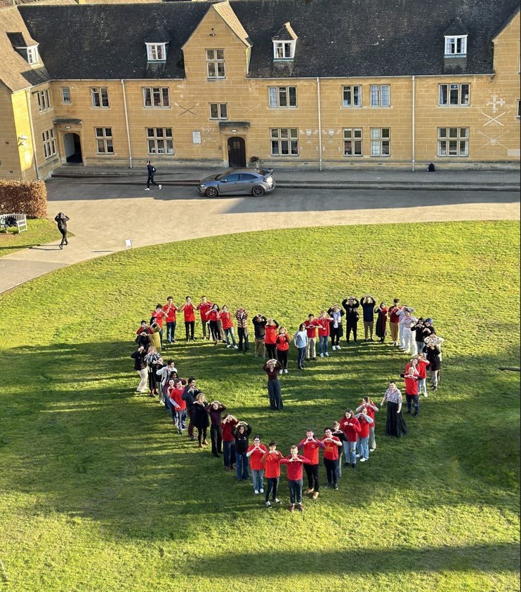 Heart shape on the Quad, Giving Day 2022