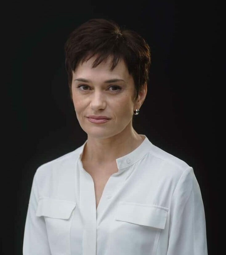 headshot of Evgenia Kara-Murza